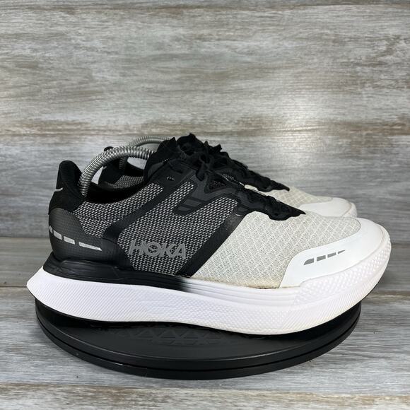 HOKA ONE ONE Woman’s Transport X Black White Running Shoes Size 9 - Picture 3 of 10
